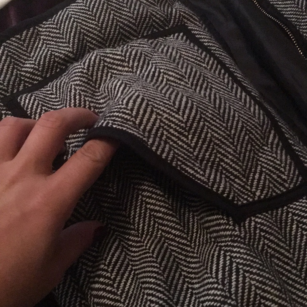 Quilted Herringbone Excursion Vest - image 4